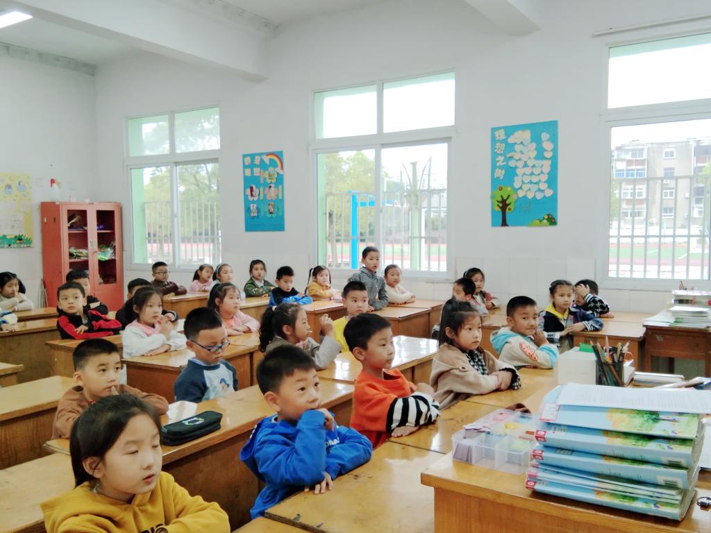 慈什么本成语_成语故事简笔画(3)